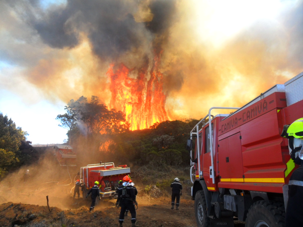 comment devenir pompier volontaire 974